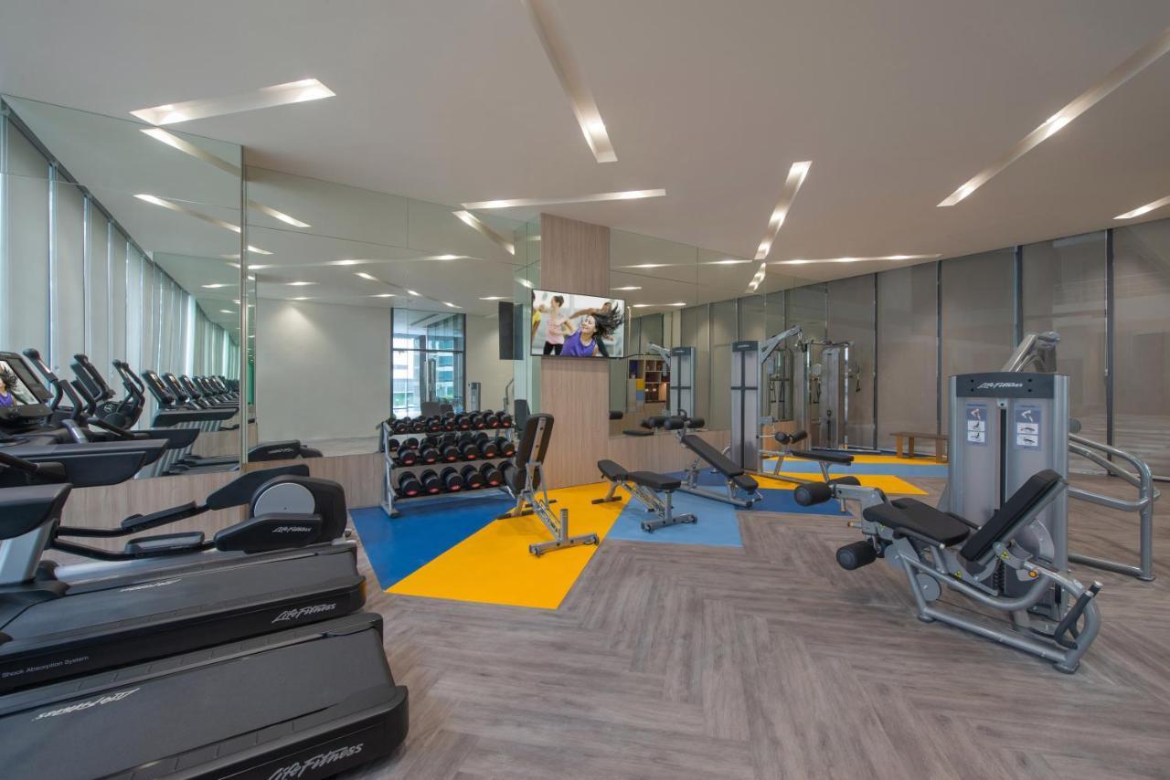 Somerset Central Salcedo Makati Макати Экстерьер фото