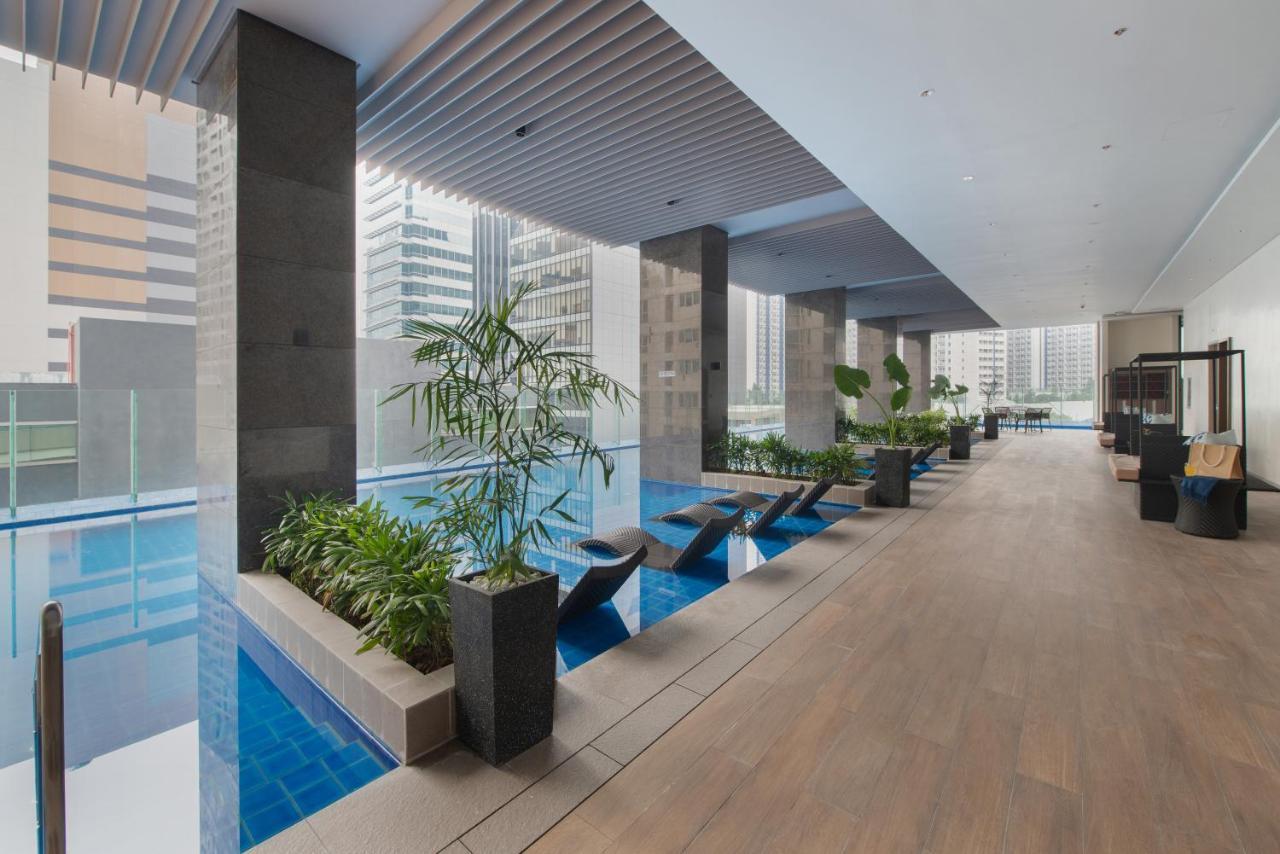 Somerset Central Salcedo Makati Макати Экстерьер фото