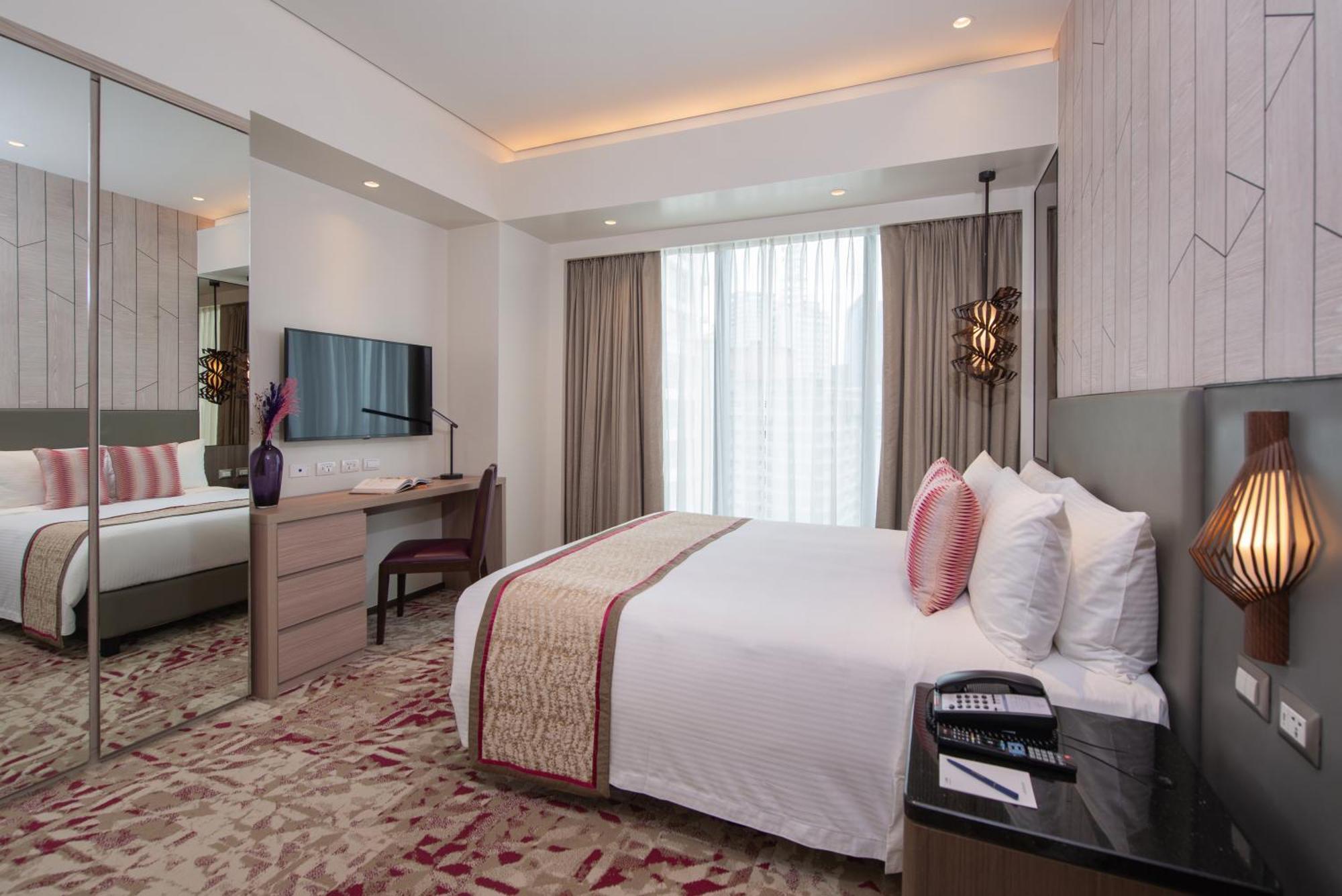 Somerset Central Salcedo Makati Макати Экстерьер фото