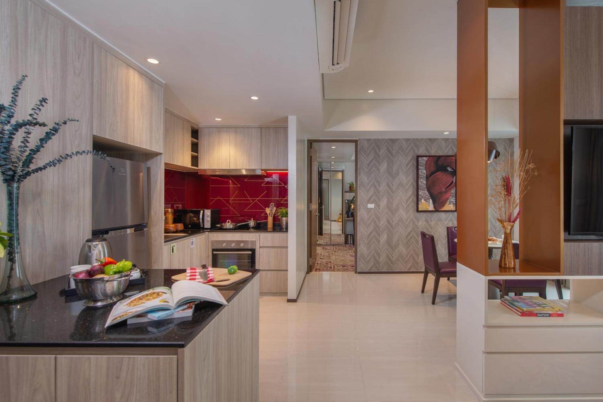 Somerset Central Salcedo Makati Макати Экстерьер фото