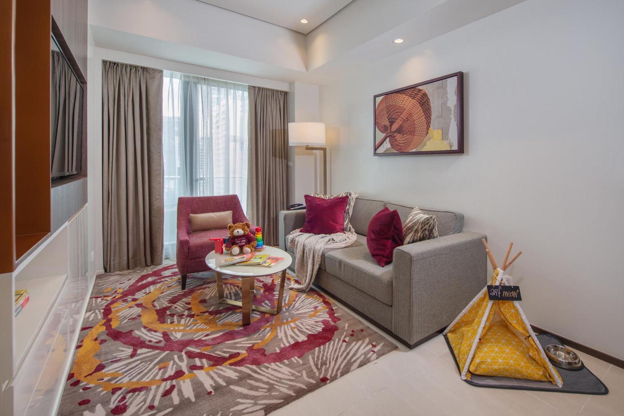 Somerset Central Salcedo Makati Макати Экстерьер фото